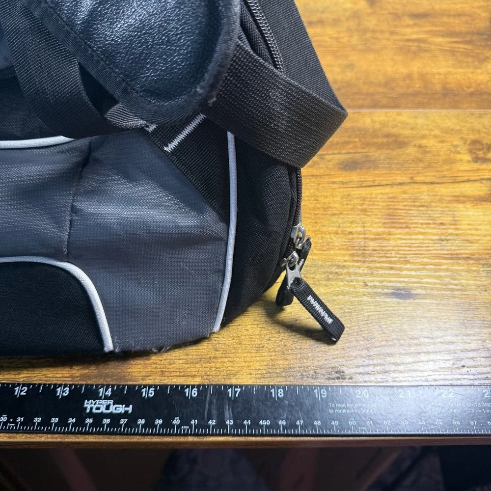 OGIO Endurance Gray Black Ripstop Nylon Duffle Gym Travel Bag Large